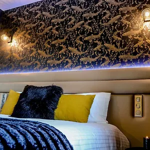 https://citotel-la-ville-en-pierre.inbrittany.com